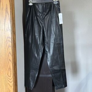 NWT New Directions Size Petite Large Faux Leather Pants